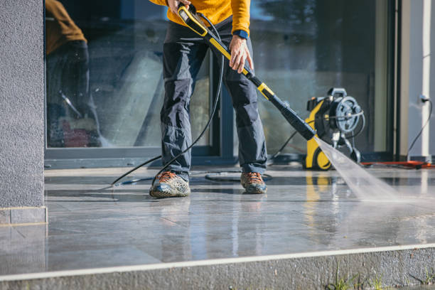 Best Garage Pressure Washing  in Lincoln, AL